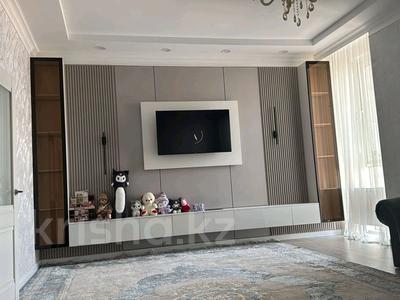 3-бөлмелі пәтер · 140.4 м² · 16/17 қабат, Кунаева, бағасы: 82 млн ₸ в Шымкенте, Аль-Фарабийский р-н