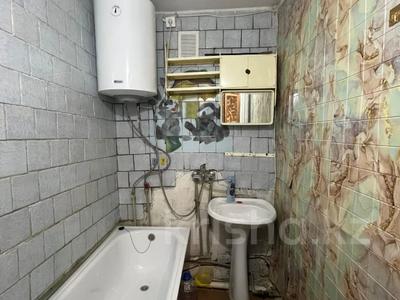 1-комнатная квартира · 41.9 м² · 1/2 этаж, Б квартал за 8.5 млн 〒 в Семее