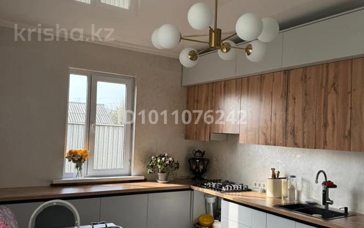 Жеке үй · 3 бөлме · 110 м² · 7.1 жүзд., Алатау (ИЯФ) ш/а. 31 — Достык, бағасы: 45 млн ₸ в Алматы, Медеуский р-н — фото 2