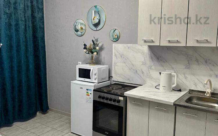 1-бөлмелі пәтер · 40 м² · 2/5 қабат, Кошкарбаева 45, бағасы: 20 млн ₸ в Кокшетау — фото 2