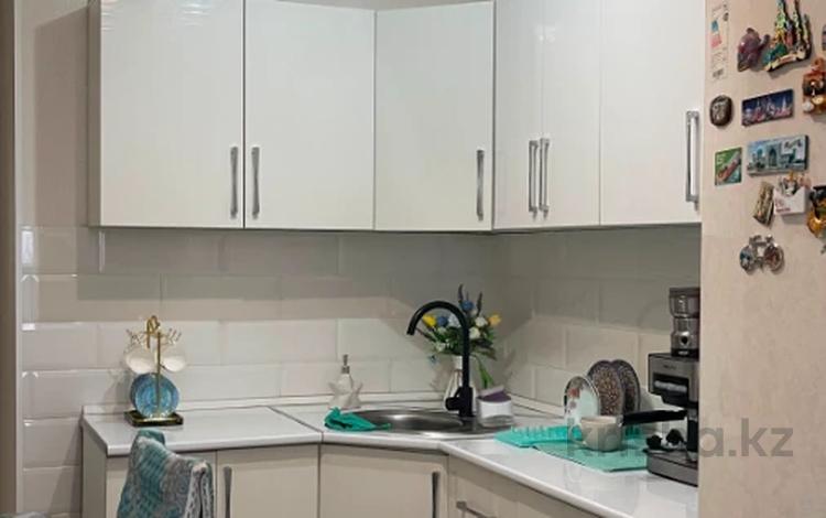 3-комнатная квартира · 70 м² · 4/5 этаж, 6-й мкр 26 за 18.4 млн ₸ в Актау — фото 8