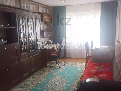 2-бөлмелі пәтер · 54 м² · 1/5 қабат, Микрорайон Мамыр-7 — Момышулы, бағасы: 42 млн ₸ в Алматы, Ауэзовский р-н