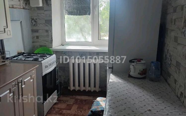 2-бөлмелі пәтер · 40 м² · 2/2 қабат, мкр Азаулы, Мкр Абулхайырхана 6/1 6, бағасы: 90 000 ₸ в Уральске — фото 2