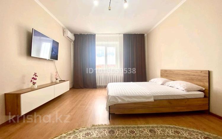 1-комнатная квартира · 49 м² · 4/5 этаж, мкр Жана Орда 10/1 за 140 000 ₸ в Уральске — фото 7