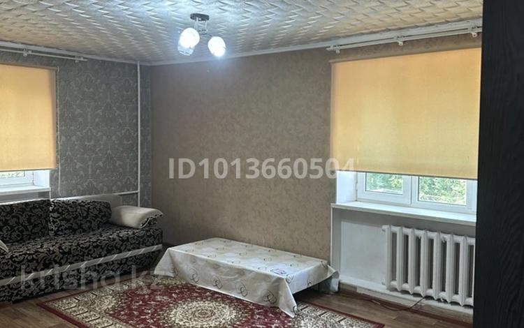 2-комнатная квартира · 63 м² · 3/4 этаж, Абая — Петрова , байзак батыра за 100 000 ₸ в Таразе — фото 2