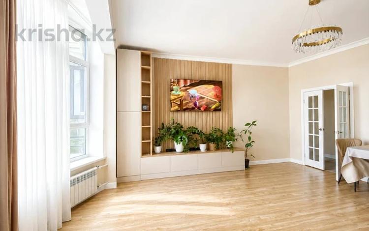 3-бөлмелі пәтер · 120 м² · 5/9 қабат, 12 ш/а., бағасы: 37.8 млн ₸ в Актобе, мкр 12 — фото 2