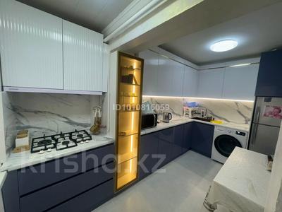 2-бөлмелі пәтер · 70 м² · 1/4 қабат, Самал 3мкр 7, бағасы: 12.5 млн ₸ в Жанаозен