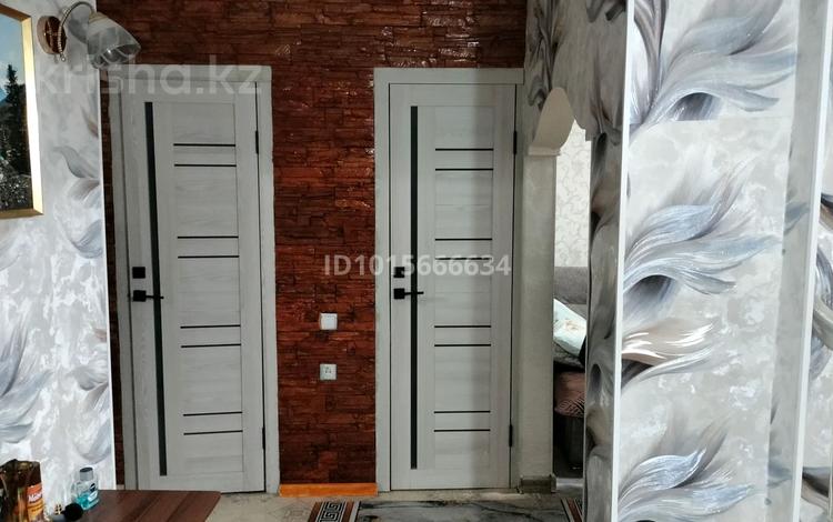 3-бөлмелі пәтер · 60.7 м² · 2/2 қабат, Жилгородок ш/а., Чернышевского 2, бағасы: 15 млн ₸ в Актобе, мкр Жилгородок — фото 2