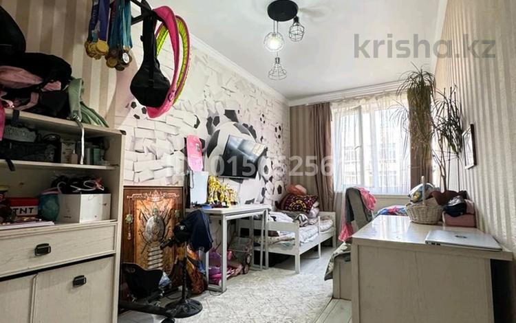 3-комнатная квартира · 82.1 м² · 4/5 этаж, мкр Думан-2 за 48 млн ₸ в Алматы, Медеуский р-н — фото 2