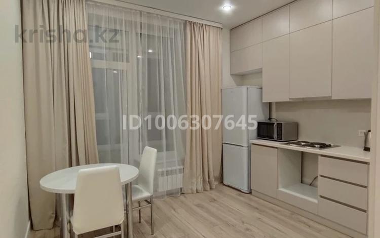 2-комнатная квартира · 45 м² · 8/9 этаж, Е 496 7 за 300 000 ₸ в Астане, Есильский р-н — фото 2