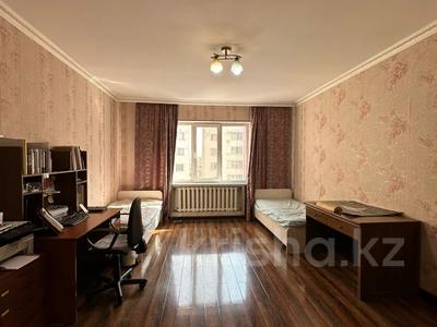 4-комнатная квартира · 160 м² · 12/16 этаж, Жуалы за 58 млн 〒 в Алматы, Наурызбайский р-н