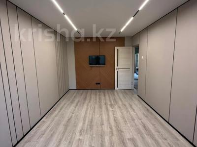 3-бөлмелі пәтер · 63 м² · 4/4 қабат, №1 ш/а., Жубанова, бағасы: 33.8 млн ₸ в Алматы, Ауэзовский р-н