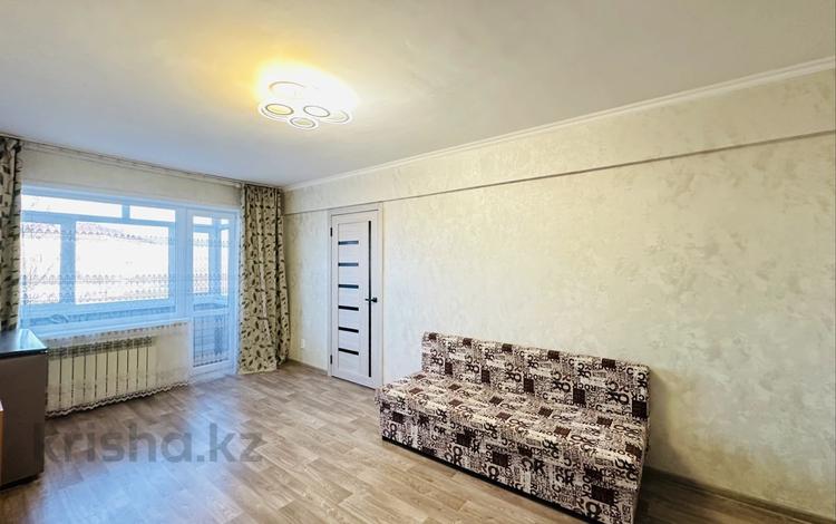 2-бөлмелі пәтер · 45.4 м² · 2/5 қабат, Бирюзова 5, бағасы: 7.6 млн ₸ в Шахтинске — фото 2