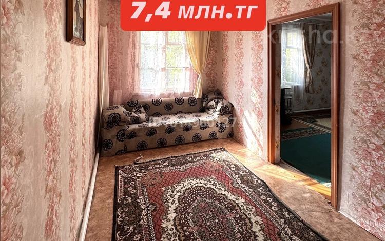 3-комнатная квартира · 64 м² · 1/2 этаж, Ауэзова — Район бармашино, рядом 10 школа, центр глаза за 7.4 млн ₸ в Кокшетау — фото 2