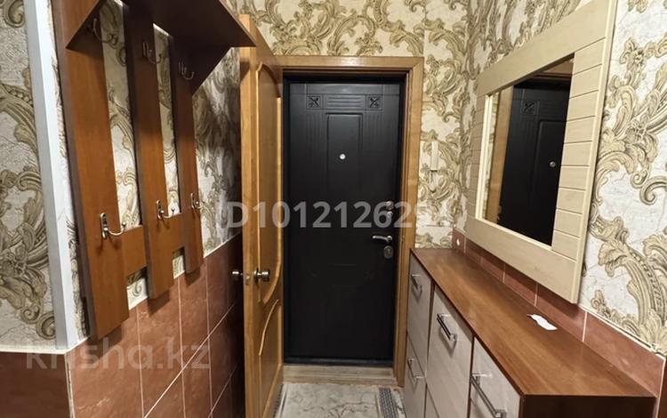 3-комнатная квартира · 70 м² · 1/5 этаж, 6-й мкр 13 за 200 000 ₸ в Актау — фото 2