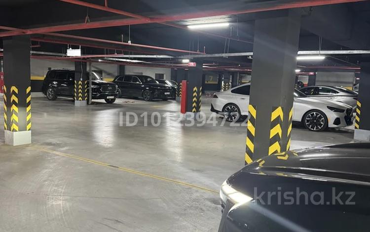 Паркинг · 25 м² · Аль-Фараби 27/3 — Сейфуллина-Альфараби за 60 000 〒 в Алматы, Бостандыкский р-н — фото 2