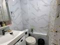 3-бөлмелі пәтер · 63 м² · 5/5 қабат, мкр Строитель, бағасы: 22 млн ₸ в Уральске — фото 5