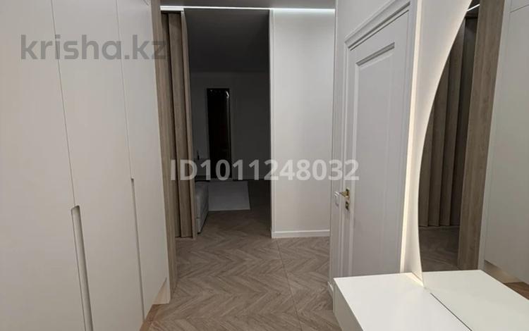 3-комнатная квартира · 107 м² · 2/5 этаж, мкр. Алтын орда 7 за 54 млн ₸ в Актобе — фото 2