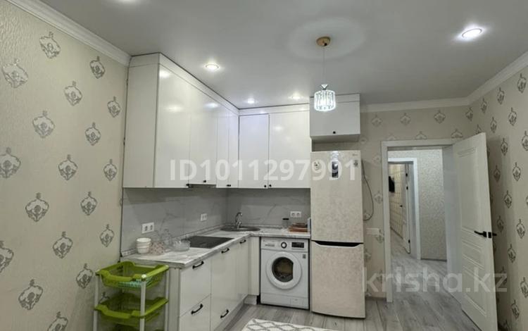 2-комнатная квартира · 50 м² · 5/12 этаж, Кабанбай батыра 59 за 250 000 ₸ в Астане, Нура р-н — фото 2