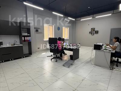 Еркін · 60 м², бағасы: 180 000 〒 в Атырау, мкр Привокзальный-5