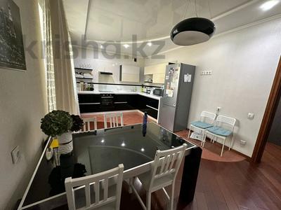 3-комнатная квартира · 132 м² · 3/9 этаж, Туран за 500 000 ₸ в Астане, Есильский р-н