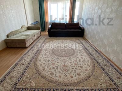 Пәтерлер в Алматинской обл.: 1-бөлмелі пәтер · 60 м² · 4/8 қабат, Алтын Ауыл 22, бағасы: 210 000 〒 1-бөлмелі пәтер · 60 м² · 4/8 қабат, Алтын Ауыл 22, бағасы: 210 000 〒 в Каскелене