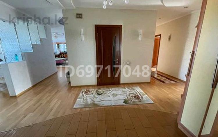 5-комнатная квартира · 209 м² · 14/36 этаж, Кабанбай батыра 11 за 125 млн 〒 в Астане, Есильский р-н — фото 2