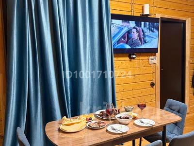 Дом · 4 комнаты · 100 м², - — Зимний дом с баней бочкой на берегу Бухтармы за 45 000 〒 в Новой бухтарме