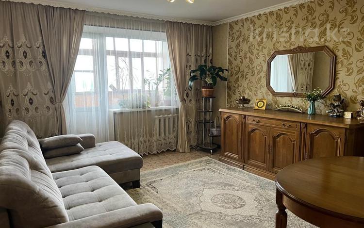 3-бөлмелі пәтер · 74.8 м² · 5/12 қабат, 15-й микрорайон 20, бағасы: 30 млн ₸ в Семее — фото 2