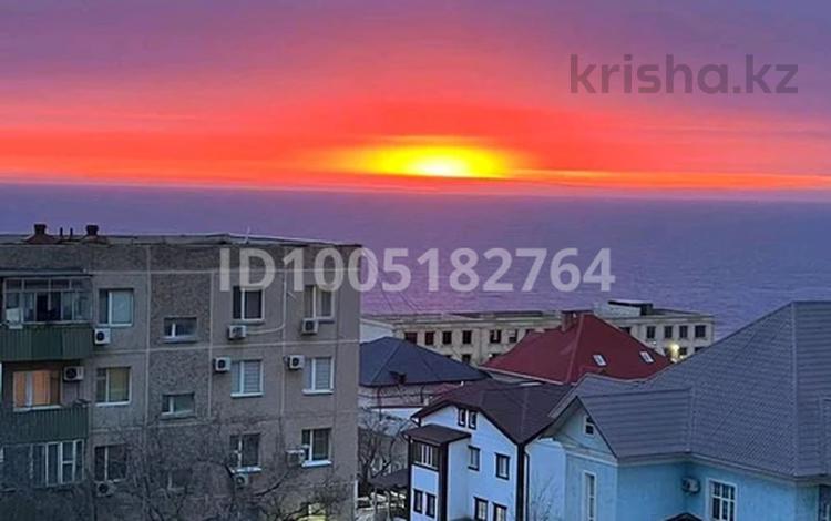 3-бөлмелі пәтер · 74 м² · 4/5 қабат, 15-ш/а. 54, бағасы: 160 000 ₸ в Актау, 15-й мкр — фото 2