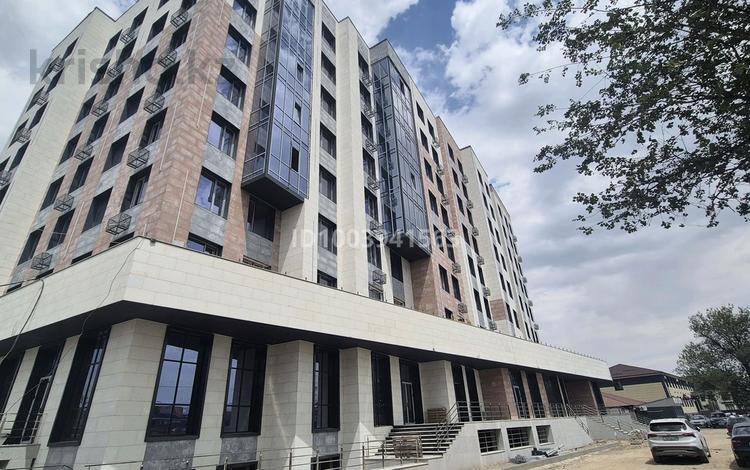 3-комнатная квартира · 119 м² · 3/9 этаж, Жамбыла 20/1 — Проспект Жамбыла пересечения Сатпаева за 42.5 млн 〒 в Таразе — фото 2