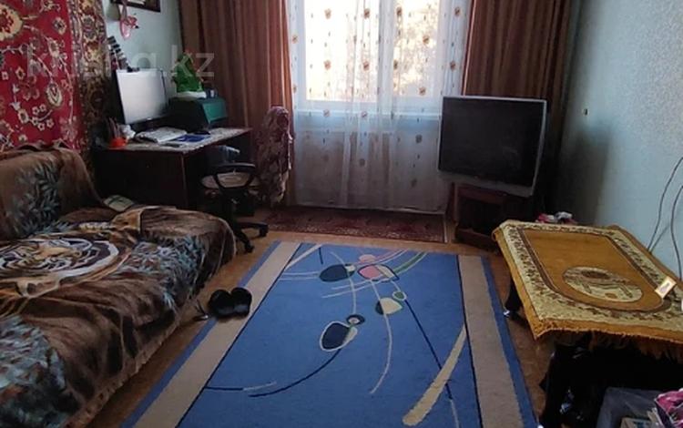 1-комнатная квартира, 40 м², 6/10 этаж, Бектурова 2/1 за 13.5 млн 〒 в Павлодаре — фото 2