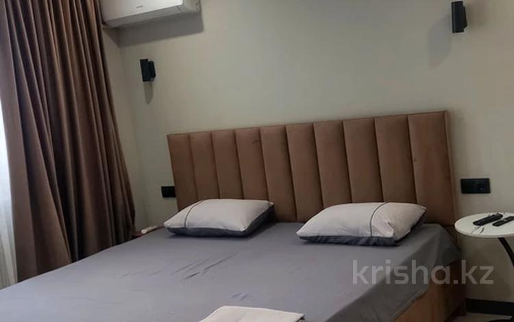 2-бөлмелі пәтер · 46 м² · 2/10 қабат, Толе би 285/8, к 9 — Толе би - Утеген батыра, бағасы: 18 000 ₸ в Алматы, Ауэзовский р-н — фото 2