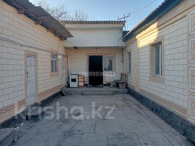 Отдельный дом · 4 комнаты · 35 м² · 9 сот., 3переулок Байзак батыра 4 — Байзак батыра-3пер.Байзакбатыра.Рядом.СТО Локтива за 25 млн 〒 в Таразе