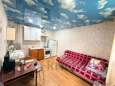 1-бөлмелі пәтер · 28 м² · 1/5 қабат, мызы 15, бағасы: 10 млн ₸ в Усть-Каменогорске