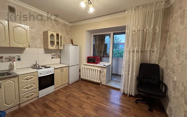 1-комнатная квартира · 38 м² · 1/12 этаж, Максут Нарикбаева 9 за 190 000 ₸ в Астане, Нура р-н — фото 7