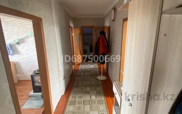 Отдельный дом • 3 комнаты • 88 м² • , Титова 18 за 12 млн 〒 в Железинке — фото 2