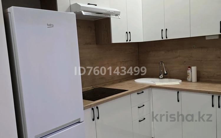 2-комнатная квартира · 42 м² · 1/9 этаж, Айтматова 40/1 — Мухамедханова за 210 000 ₸ в Астане, Нура р-н — фото 2