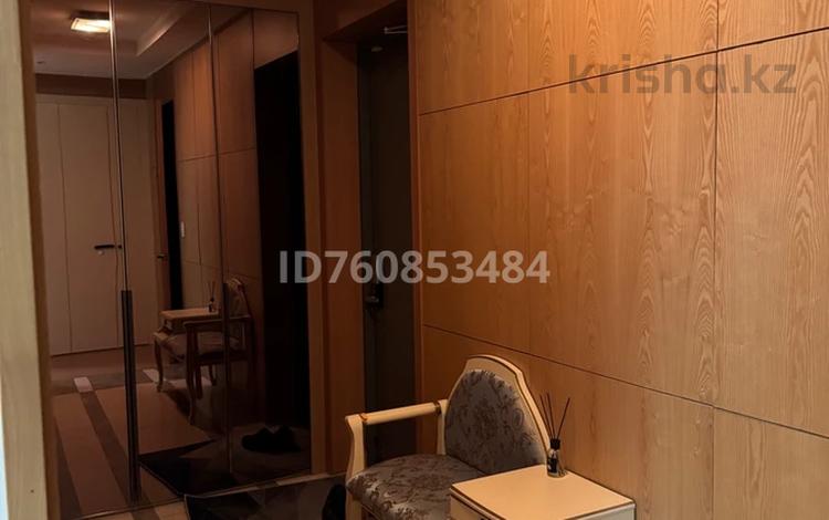 3-комнатная квартира · 120 м² · 19 этаж, Кошкарбаева 2 за 700 000 ₸ в Астане, Алматы р-н — фото 2