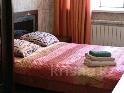 Аренда квартир посуточно в Шымкенте: 3-комнатная квартира · 82 м² · 4/5 этаж, мкр Нурсат 2 за 14 000 〒 3-комнатная квартира · 82 м² · 4/5 этаж, мкр Нурсат 2 за 14 000 〒 в Шымкенте, Каратауский р-н