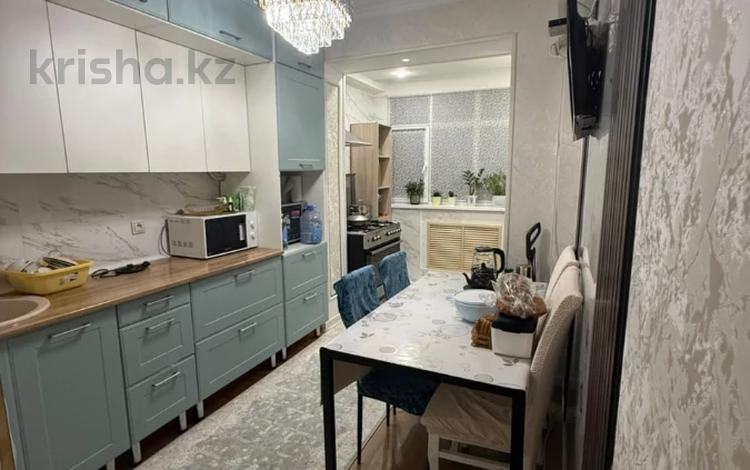 3-бөлмелі пәтер · 72 м² · 4/5 қабат, 12-ш/а. 21а, бағасы: 20 млн ₸ в Актау, 12-й мкр — фото 2