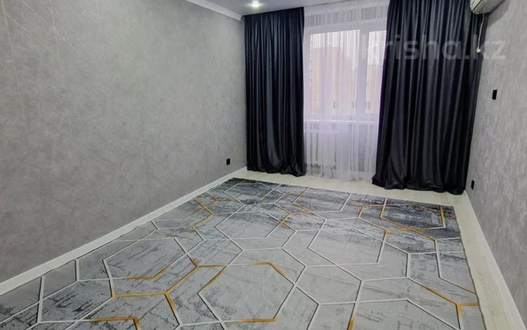 1-комнатная квартира · 40.6 м² · 5/9 этаж, мкр Жана Орда за 16.5 млн ₸ в Уральске — фото 2