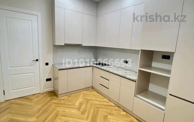 2-бөлмелі пәтер · 47 м² · 5/13 қабат, Райымбека 348/1 к14 блок 6, бағасы: 37.5 млн ₸ в Алматы, Ауэзовский р-н — фото 2
