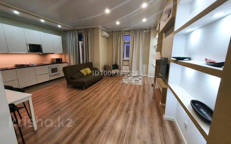2-бөлмелі пәтер · 95 м² · 10/14 қабат, 17-й мкр 7, бағасы: 250 000 ₸ в Актау — фото 2