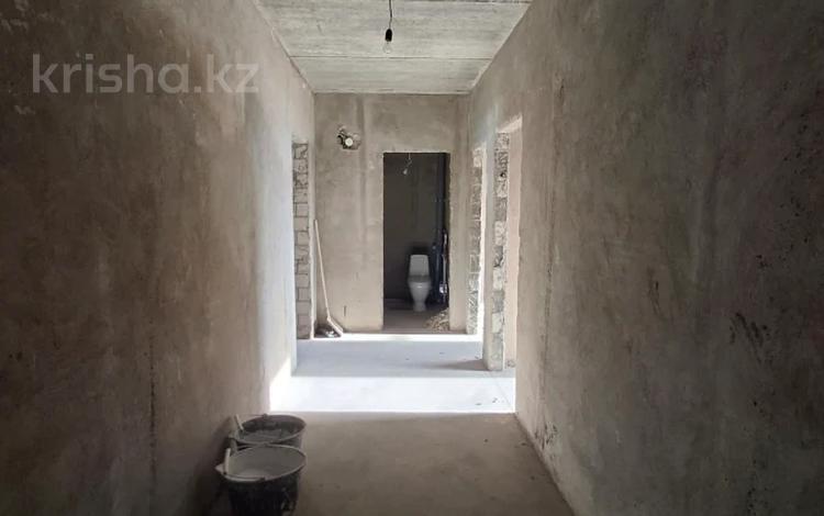 2-бөлмелі пәтер · 66.7 м² · 5/5 қабат, мкр. Алтын орда, бағасы: 16.5 млн ₸ в Актобе — фото 3