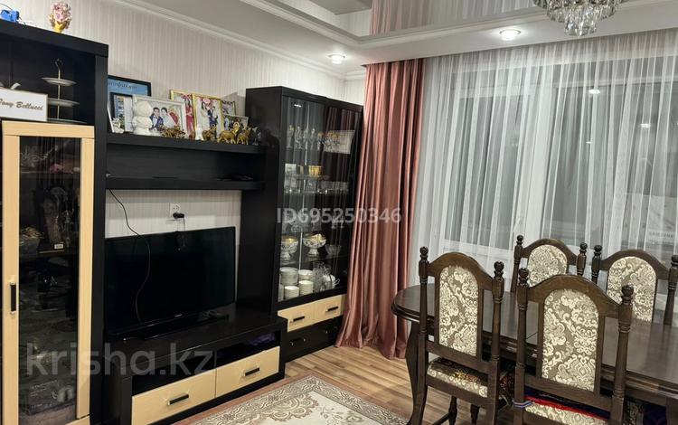3-бөлмелі пәтер · 67 м² · 9/10 қабат, Жамакаева 77, бағасы: 31 млн ₸ в Семее — фото 2