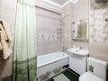 1-комнатная квартира, 45 м², 8/13 этаж посуточно, Сыдыкова 123 за 18 000 〒 в Бишкеке — фото 16
