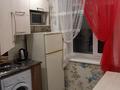 1-комнатная квартира, 35 м², 3/5 этаж по часам, Лермонтова 91 за 1 000 〒 в Павлодаре — фото 6