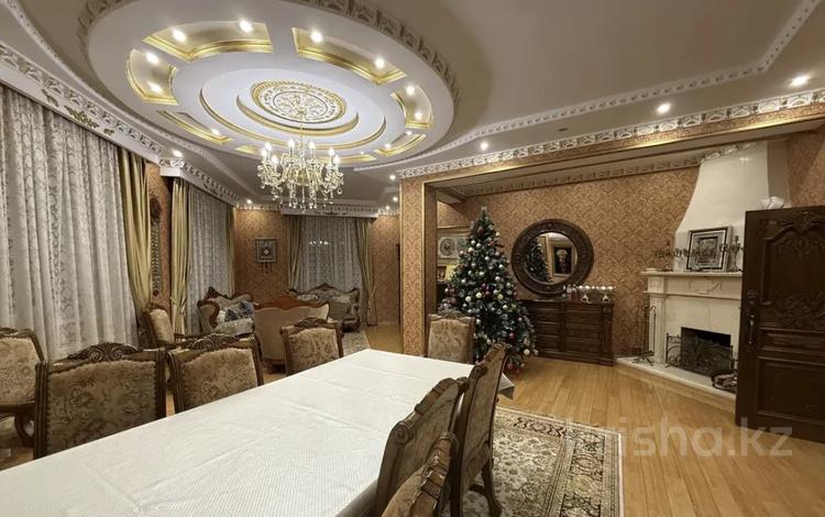 Отдельный дом · 7 комнат · 600 м² · 10 сот., Ак баян за 450 млн 〒 в Астане, Нура р-н — фото 2