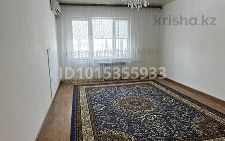 2-комнатная квартира · 75 м² · 13/16 этаж, мкр. Алмагуль, Мкр Алмагул 24 за 150 000 ₸ в Атырау — фото 2